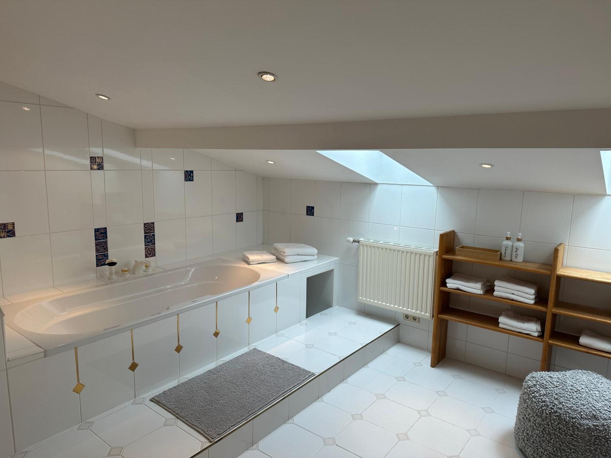 17Er Apartment Mit Sauna Und Privater Garage Mondsee Extérieur photo